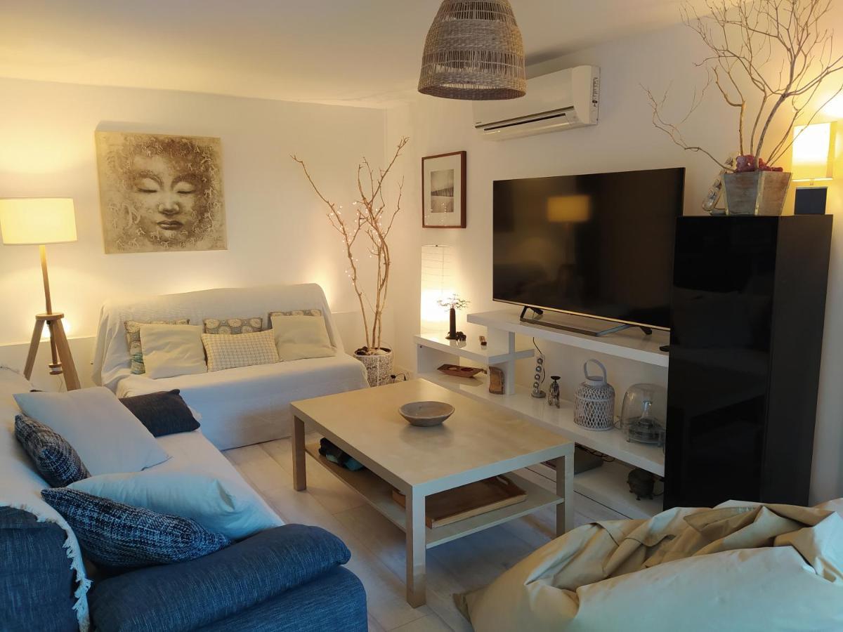 Les Mondes - Appartement Bas De Maison Ensues-la-Redonne Exteriér fotografie