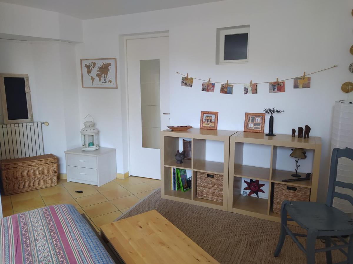 Les Mondes - Appartement Bas De Maison Ensues-la-Redonne Exteriér fotografie